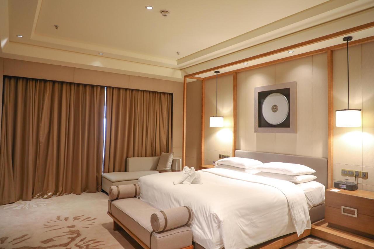 Haikou Marriott Hotel Exterior foto